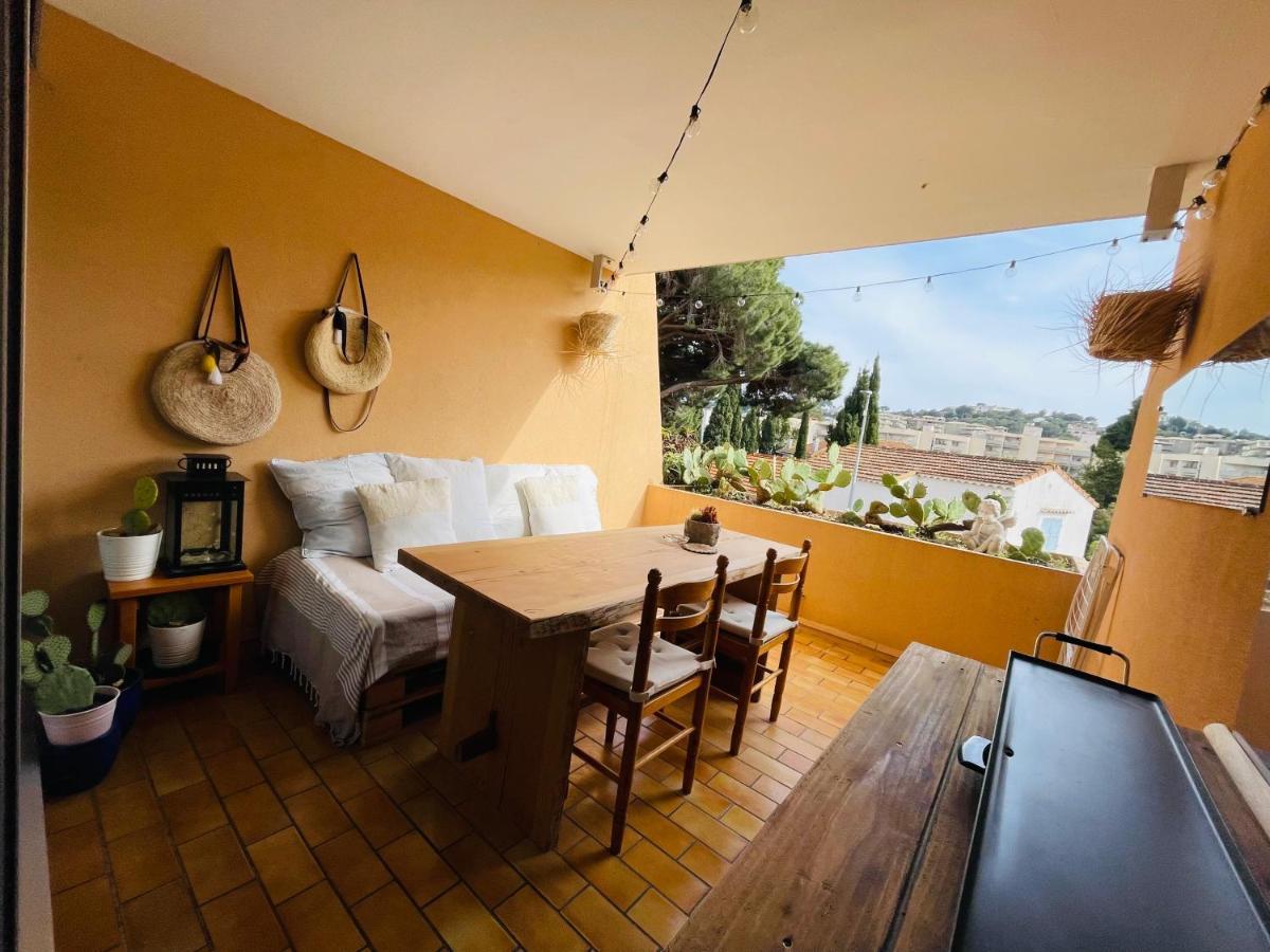 Cosy Deux Pièces Pour 4 Personnes En Centre * Cavalaire-sur-Mer
