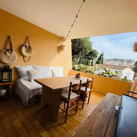 Cosy Deux Pieces Pour 4 Personnes En Centre Ville Classe Cavalaire-sur-Mer Exterior photo